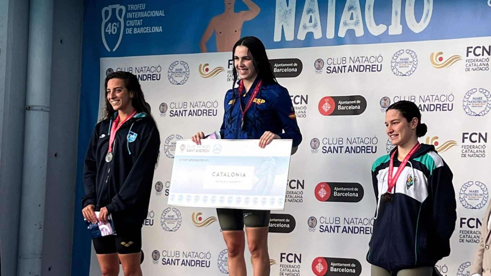 Laura Cabanes y ocho canoístas más en el Mare Nostrum 