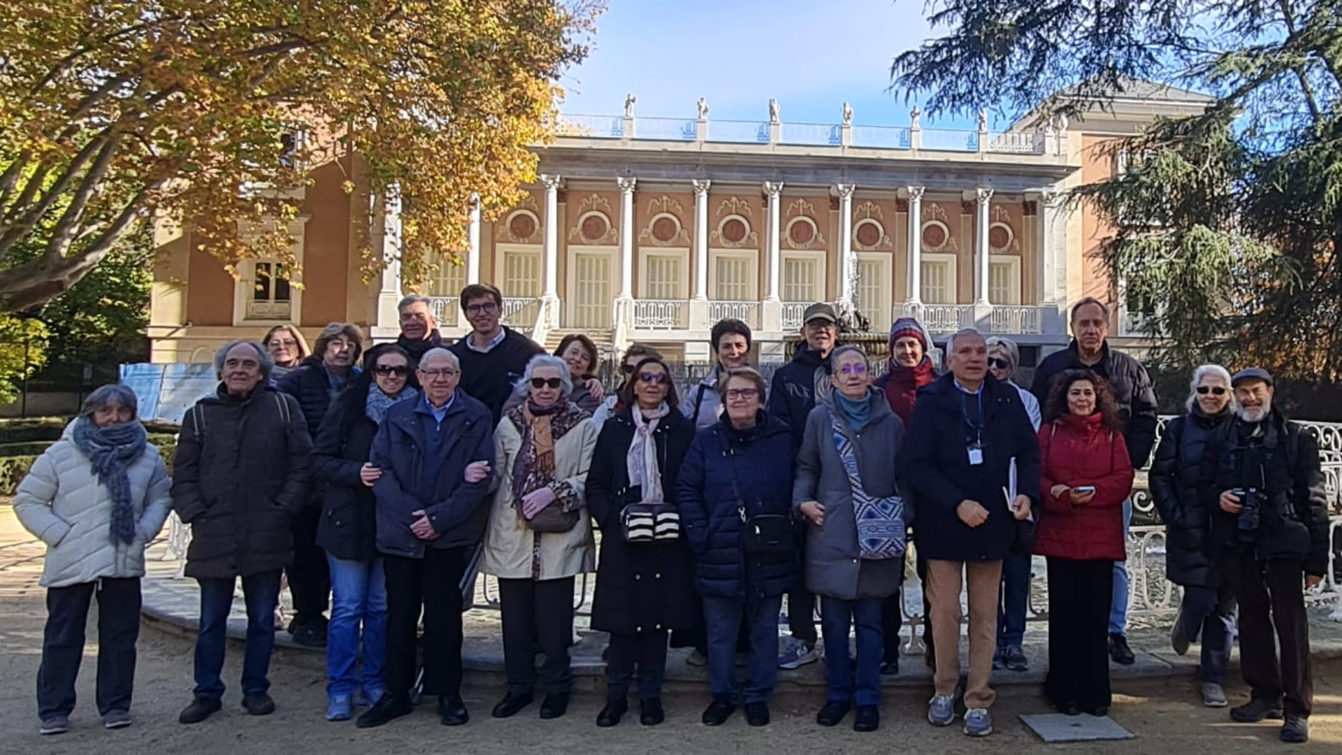 Visita cultural al Parque de El Capricho: éxito rotundo
