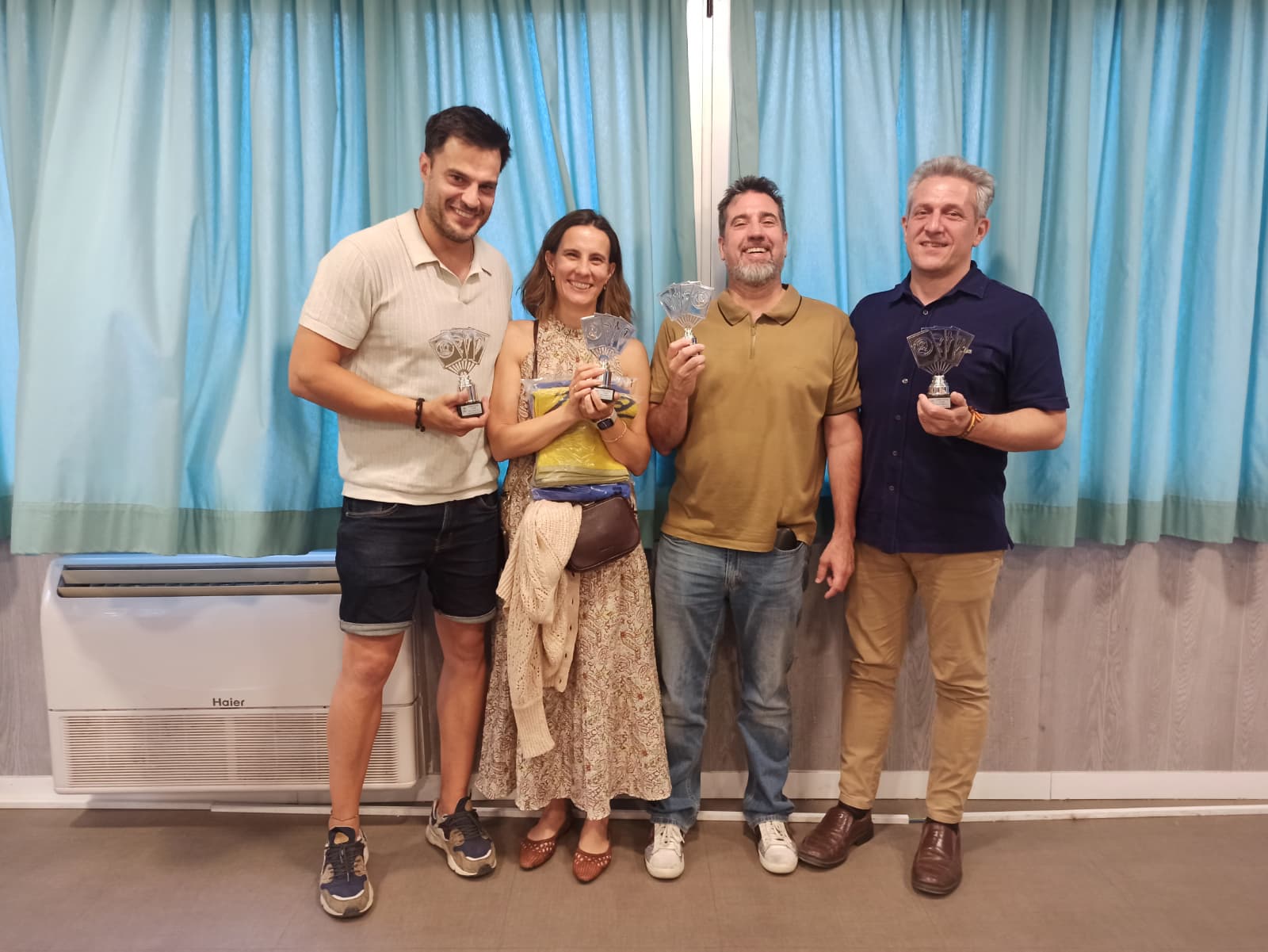 Ganadores primer torneo de mus del Canoe
